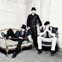 OOMPH! – Vieles neu macht der März…